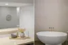 2/47 Newcomen Street, Newcastle, NSW 2300-Image