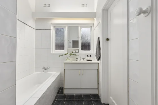 2/478 Burke Road, Camberwell, Vic 3124-Image