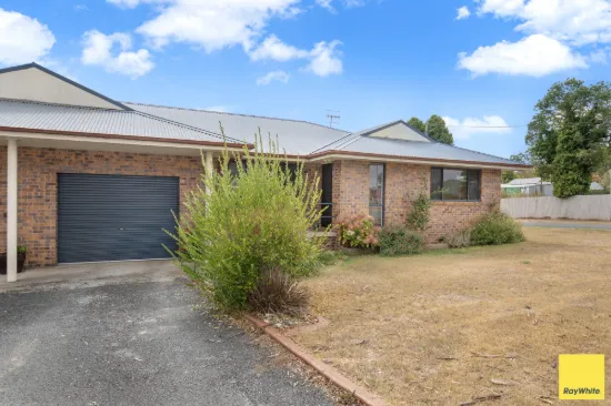 2/5 Coventry Street, Guyra, NSW 2365