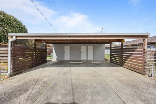 2/5 Ivanhoe St, Wendouree, Vic 3355-Image
