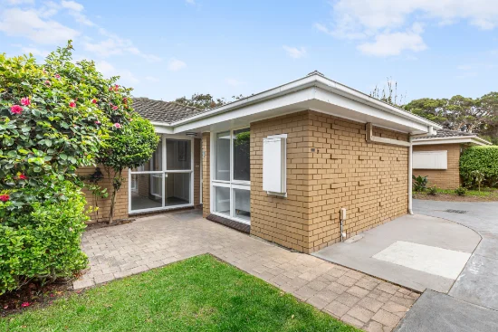 2/50 Fewster Road, Hampton, Vic 3188