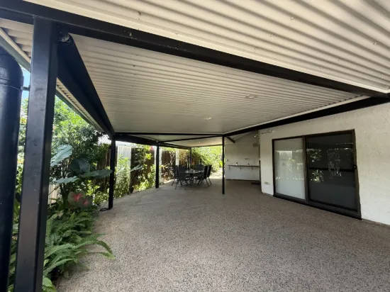 2/50 Lakes Crescent, Marrara, NT 0812