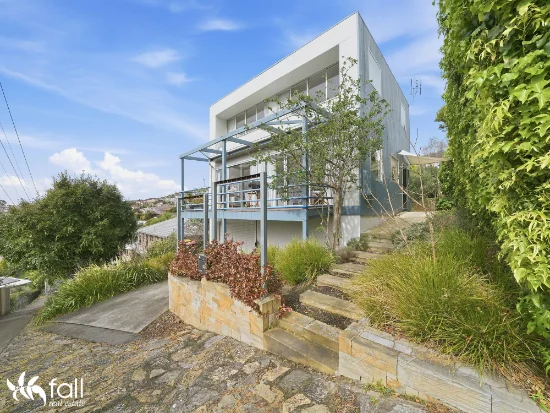 2/50 Red Chapel Avenue, Sandy Bay, Tas 7005 - For Sale