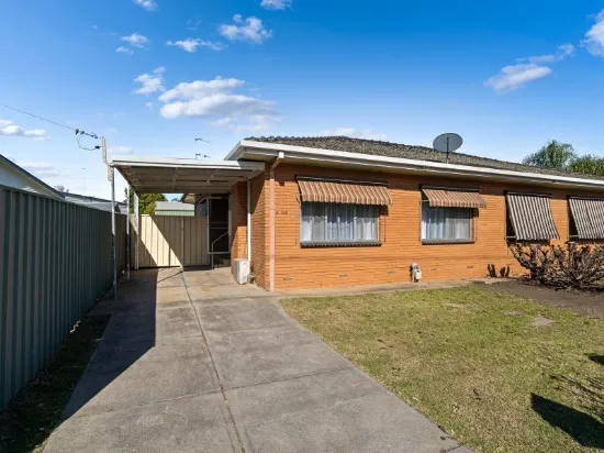 2/502 Hague, Lavington NSW 2641-Image