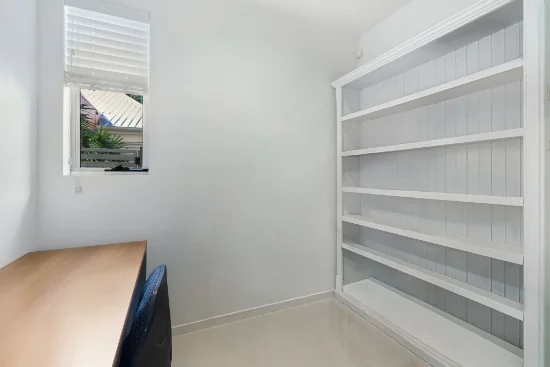 2/5055 Emerald Island Drive, Carrara QLD 4211-Image