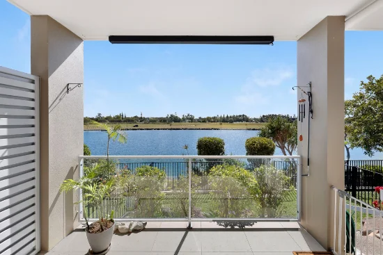 2/5055 Emerald Island Drive, Carrara QLD 4211-Image
