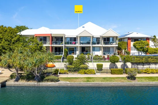 2/5055 Emerald Island Drive, Carrara QLD 4211-Image