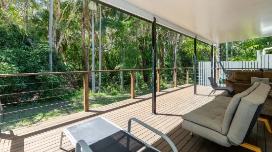 2/52 Captain Cook Drive, Agnes Water, Qld 4677