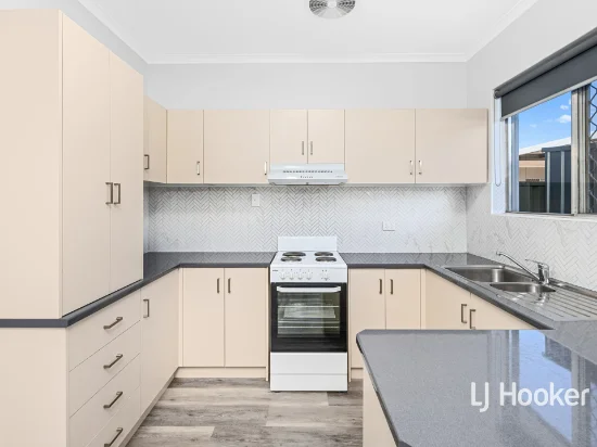 2/56 Bradshaw Drive, Gillen, NT 0870