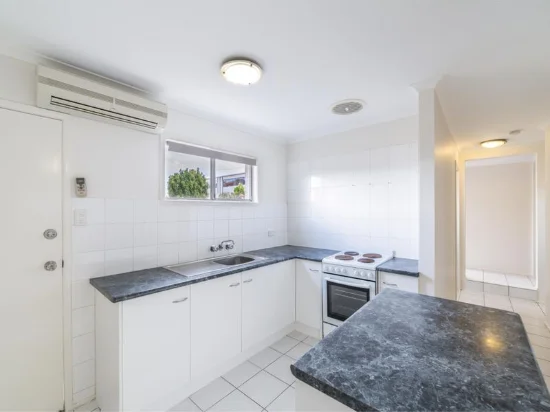 2/6 Amersham, West End, Qld 4101