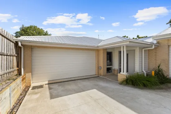 2/6 Church Street, Drouin, Vic 3818