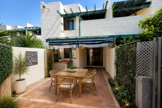 2/6 Heppingstone Street, South Perth, WA 6151