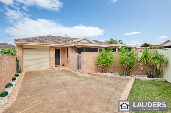 2/6 Ivy Crescent, Old Bar, NSW 2430