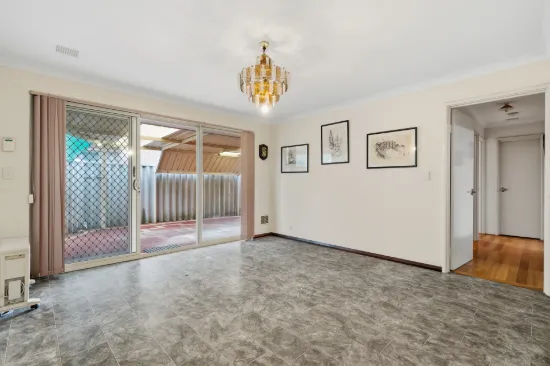 2/6 Mornington Boulevard, Waikiki, WA 6169-Image