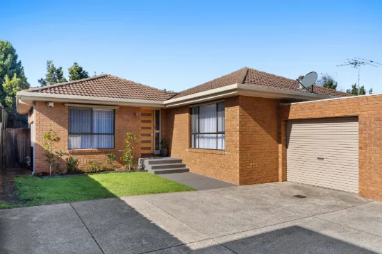 2/6 Ogilvie Street, Essendon, Vic 3040