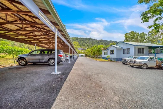 2/6 Saint Martins Lane, Cannonvale QLD 4802-Image
