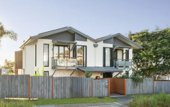 2/6 Sixth Avenue, Sandgate, Qld 4017