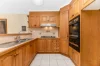 2/6 Tourmaline Crescent, Wheelers Hill, Vic 3150-Image