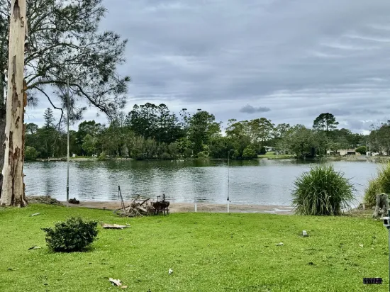 2/6 Vernon Crescent, Urunga, NSW 2455