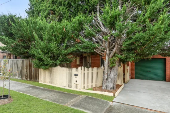 2/61 Manton Road, Clayton, Vic 3168