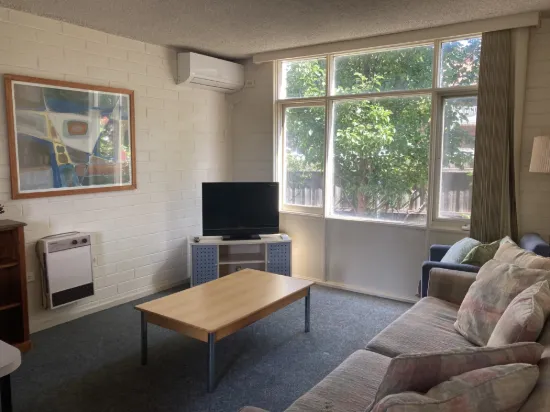 2/62-64 Western Beach Road, Geelong, Vic 3220