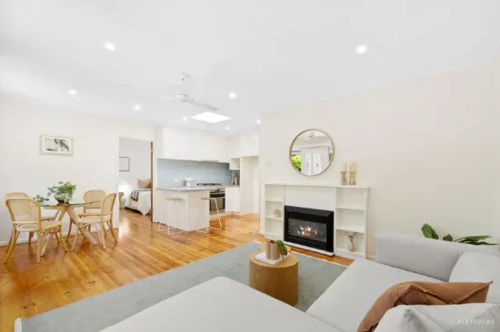 2/62 Carween Avenue, Mitcham, Vic 3132