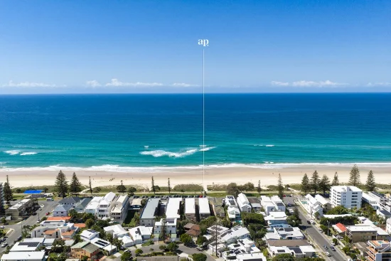 2/62 Marine Parade, Miami, Qld 4220