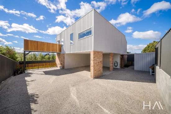 2/64 Dion Crescent, Riverside, Tas 7250