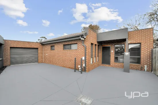 2/64 Woodburn Crescent, Meadow Heights, Vic 3048