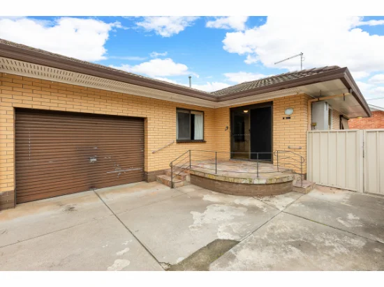 2/647 David Street, Albury, NSW 2640