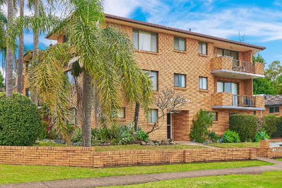2/68 Owen Street, Port Macquarie, NSW 2444