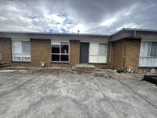 2/7 Bain Court, Newcomb, Vic 3219