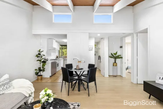 2/7 Carramar Avenue, Glen Waverley, Vic 3150