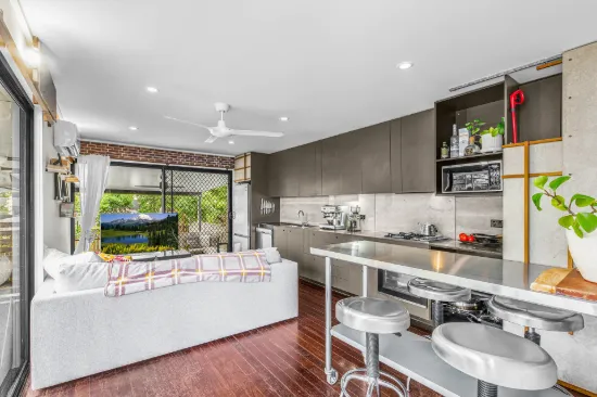 2/7 Withington Street, East Brisbane, Qld 4169