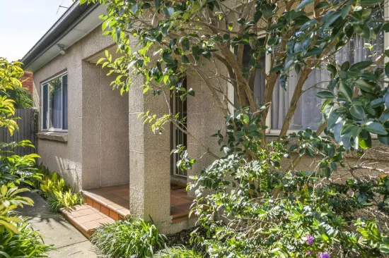 2/708 Gilbert Road, Reservoir, Vic 3073