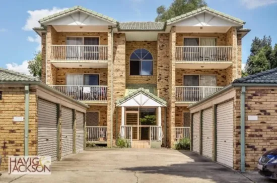2/74 Norman Drive, Chermside, Qld 4032