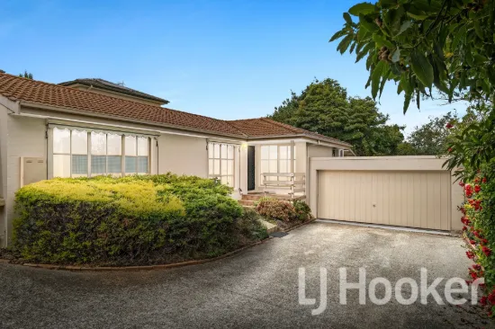 2/76 Eley Road, Burwood, Vic 3125