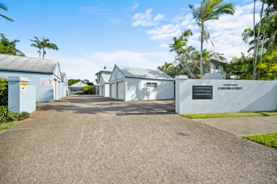2/8 Brown Street, Woree, Qld 4868