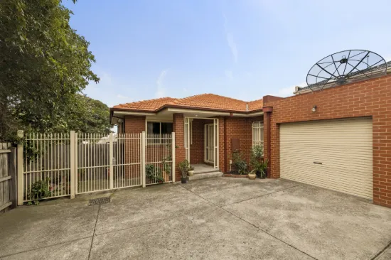 2/8 Loddon Avenue, Reservoir, Vic 3073