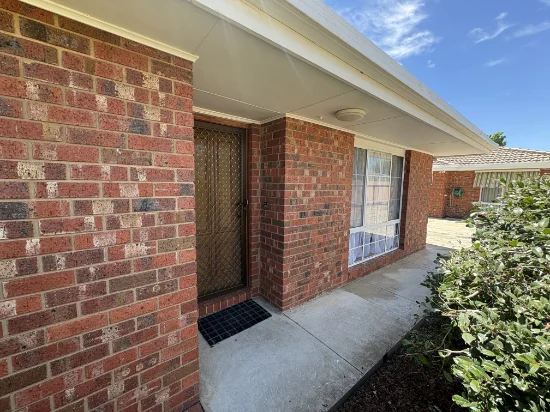 2/8 Orr Street, Shepparton, Vic 3630 - For Rent