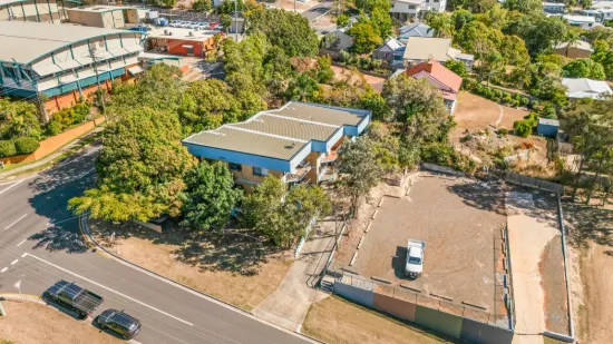 2/8 Yarroon Street, Gladstone Central, Qld 4680-Image