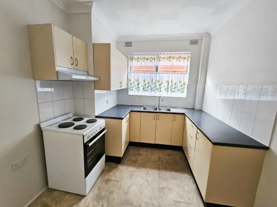 2/81 Frederick Street, Campsie, NSW 2194