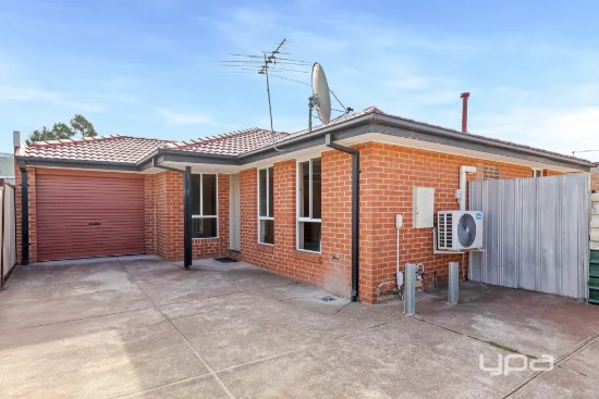 2/81 Leonard Avenue, St Albans, Vic 3021 - For Rent