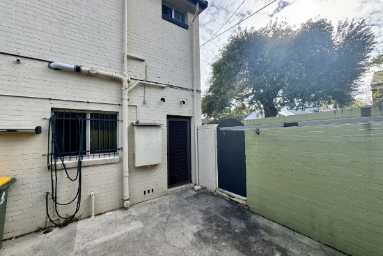 2/84 Bull Street, Cooks Hill, NSW 2300