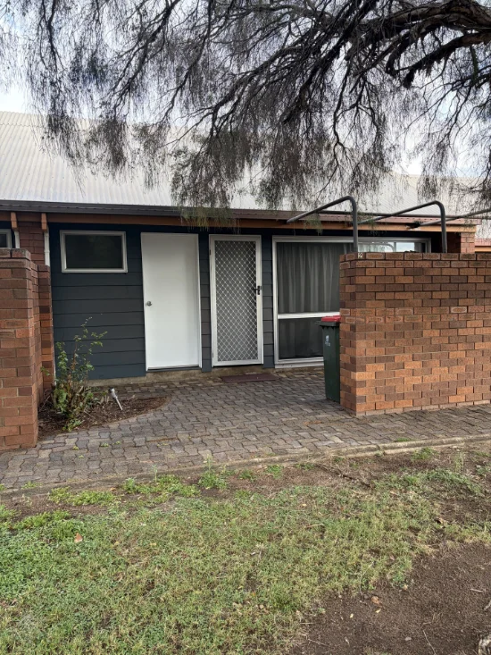 2/84 Kroombit Street, Biloela QLD 4715-Image