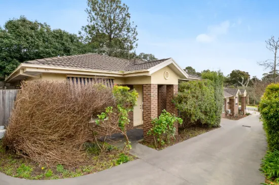 2/84 Lincoln Road, Croydon, Vic 3136