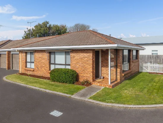2/84 Main Street, Ulverstone, Tas 7315 - For Sale