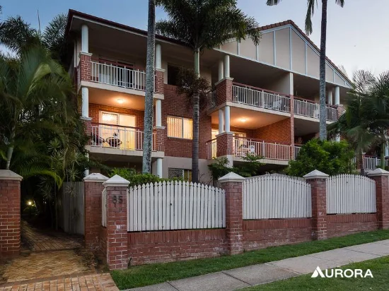 2/85 Kitchener Street, Coorparoo, Qld 4151