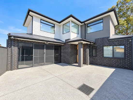 2/9 Aster Close, Meadow Heights, Vic 3048 - For Sale