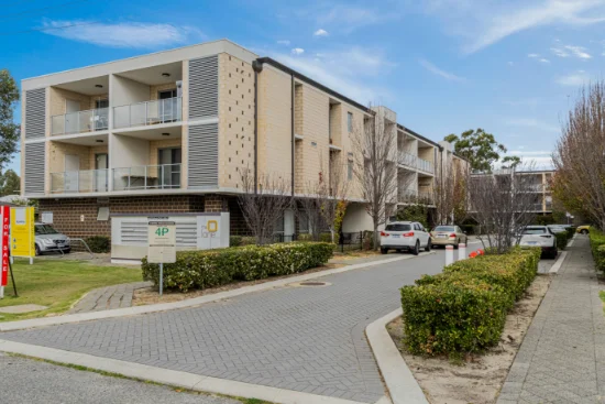 2/9 Central Terrace, Beckenham, WA 6107